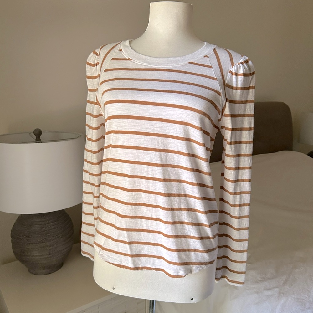 Veronica Beard Jean Mason Baseball Tee in White/Camel Stripe Size Small